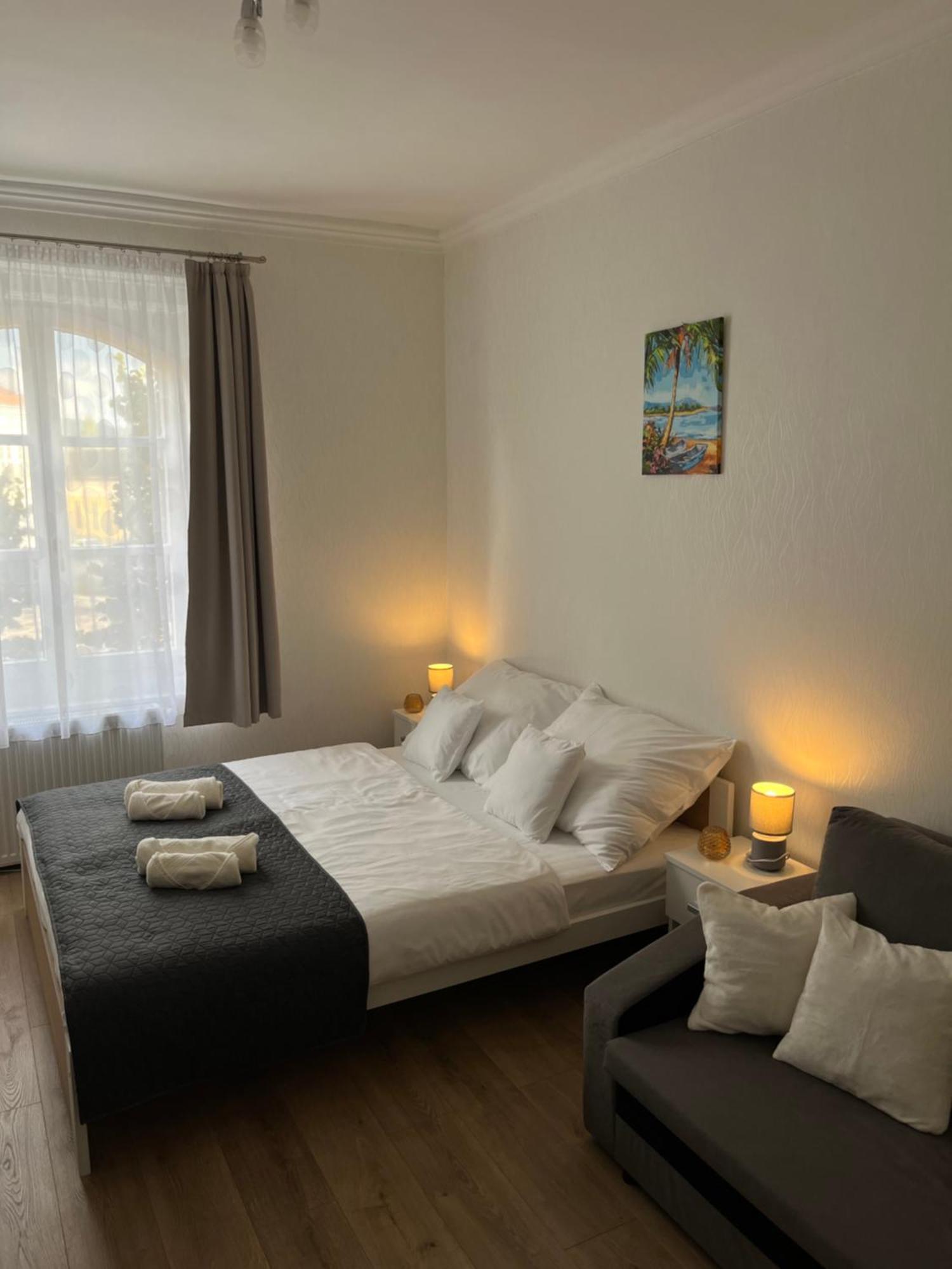 Ferienwohnung Szechenyi Apartman Esztergom Exterior foto